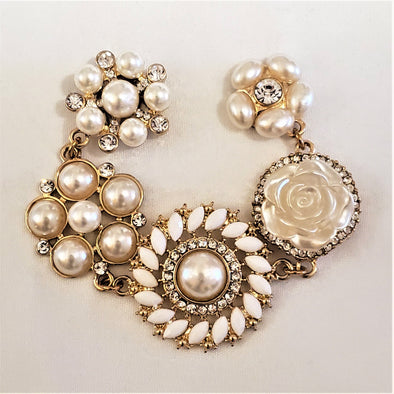 Pearl Flower Magnetic Jewelry String - QB's Magnetic Creations
