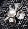 Flower Pearl Magnetic Brooch - QB's Magnetic Creations